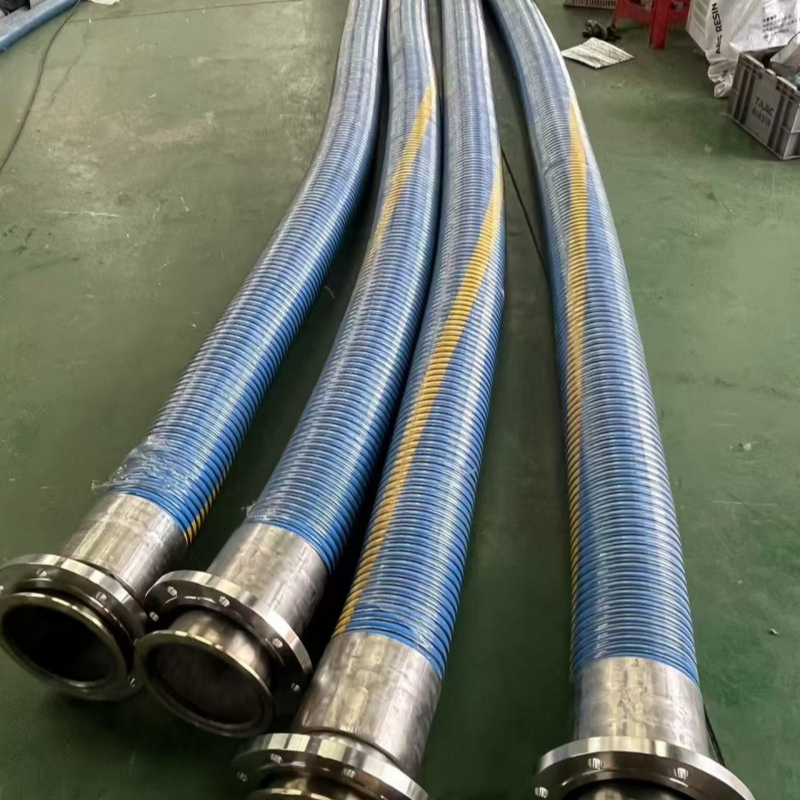The advantages and performance of using composite oil hose